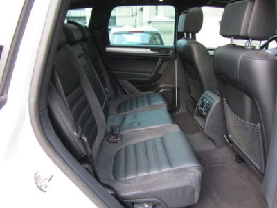 Volkswagen Touareg 3.0 TDI 204 CV tiptronic BlueMotion Technology (12)