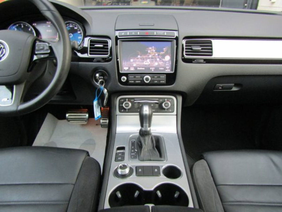 Volkswagen Touareg 3.0 TDI 204 CV tiptronic BlueMotion Technology (19)