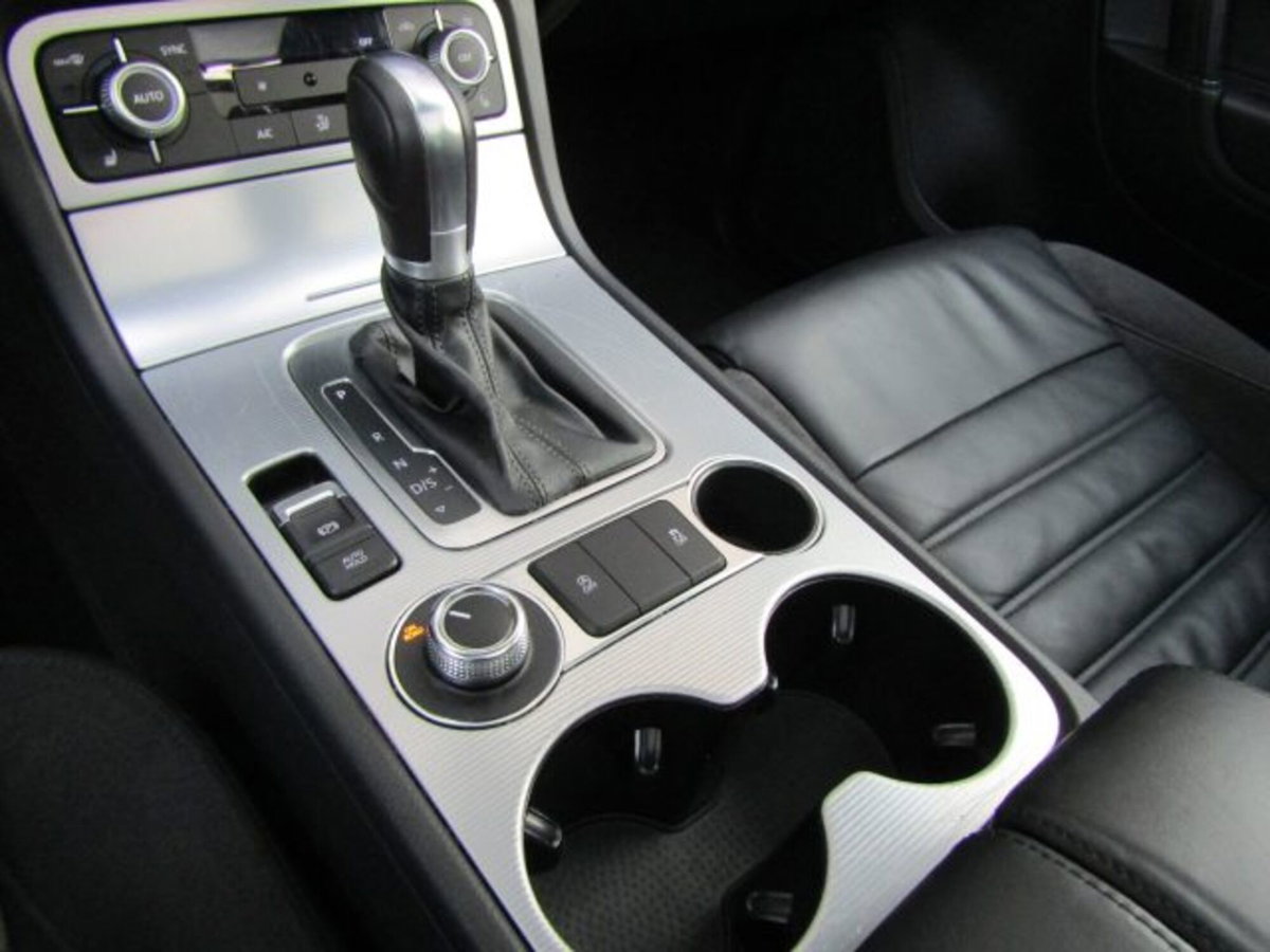 Volkswagen Touareg 3.0 TDI 204 CV tiptronic BlueMotion Technology (20)