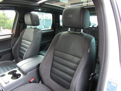 Volkswagen Touareg 3.0 TDI 204 CV tiptronic BlueMotion Technology (9)