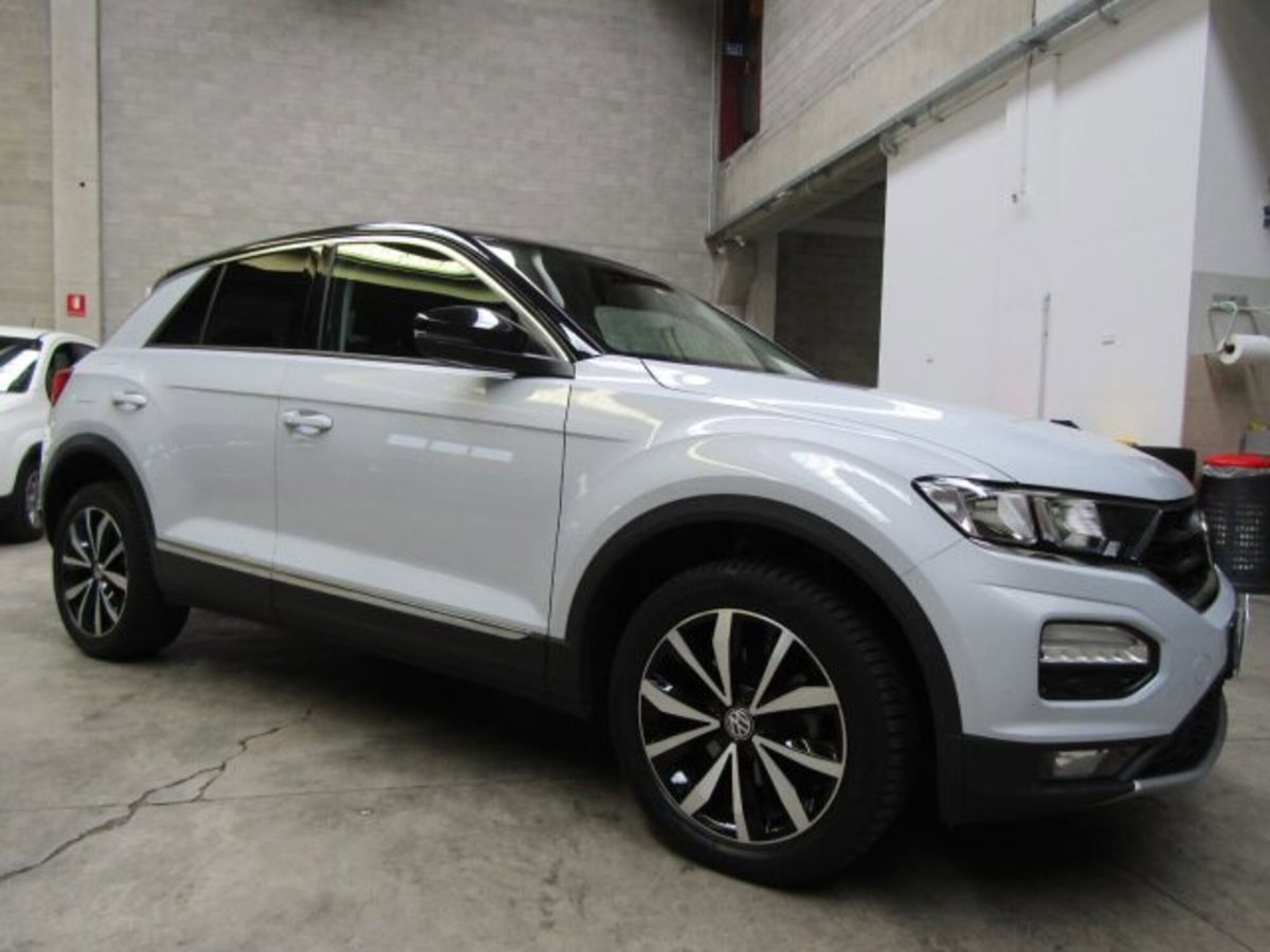 Volkswagen T-Roc 1.0 tsi Style 115cv (3)