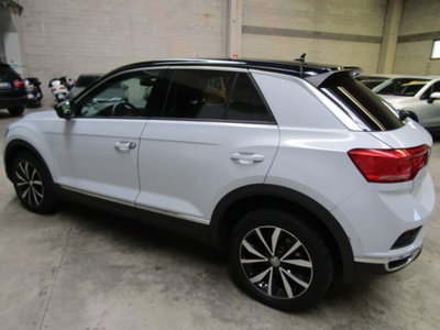 Volkswagen T-Roc 1.0 tsi Style 115cv (5)