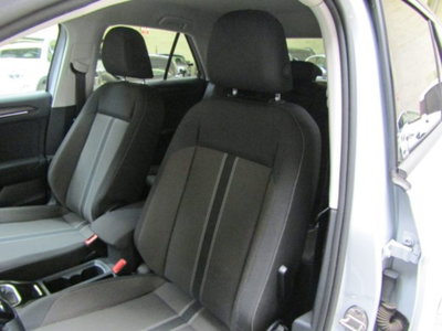 Volkswagen T-Roc 1.0 tsi Style 115cv (8)