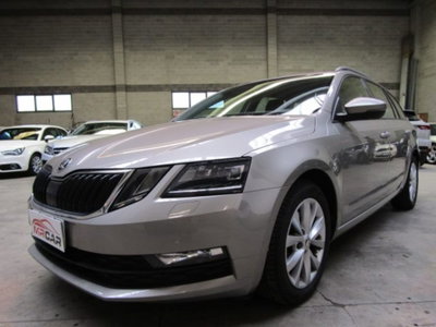Skoda Octavia Station Wagon 2.0 TDI EVO SCR 150 CV DSG 4x4 Wagon Executive usata