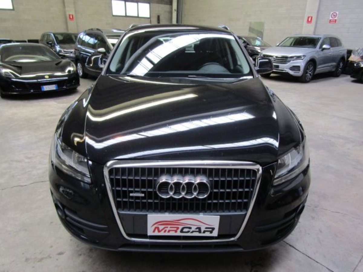 Audi Q5 2.0 TDI 170 CV quattro (2)