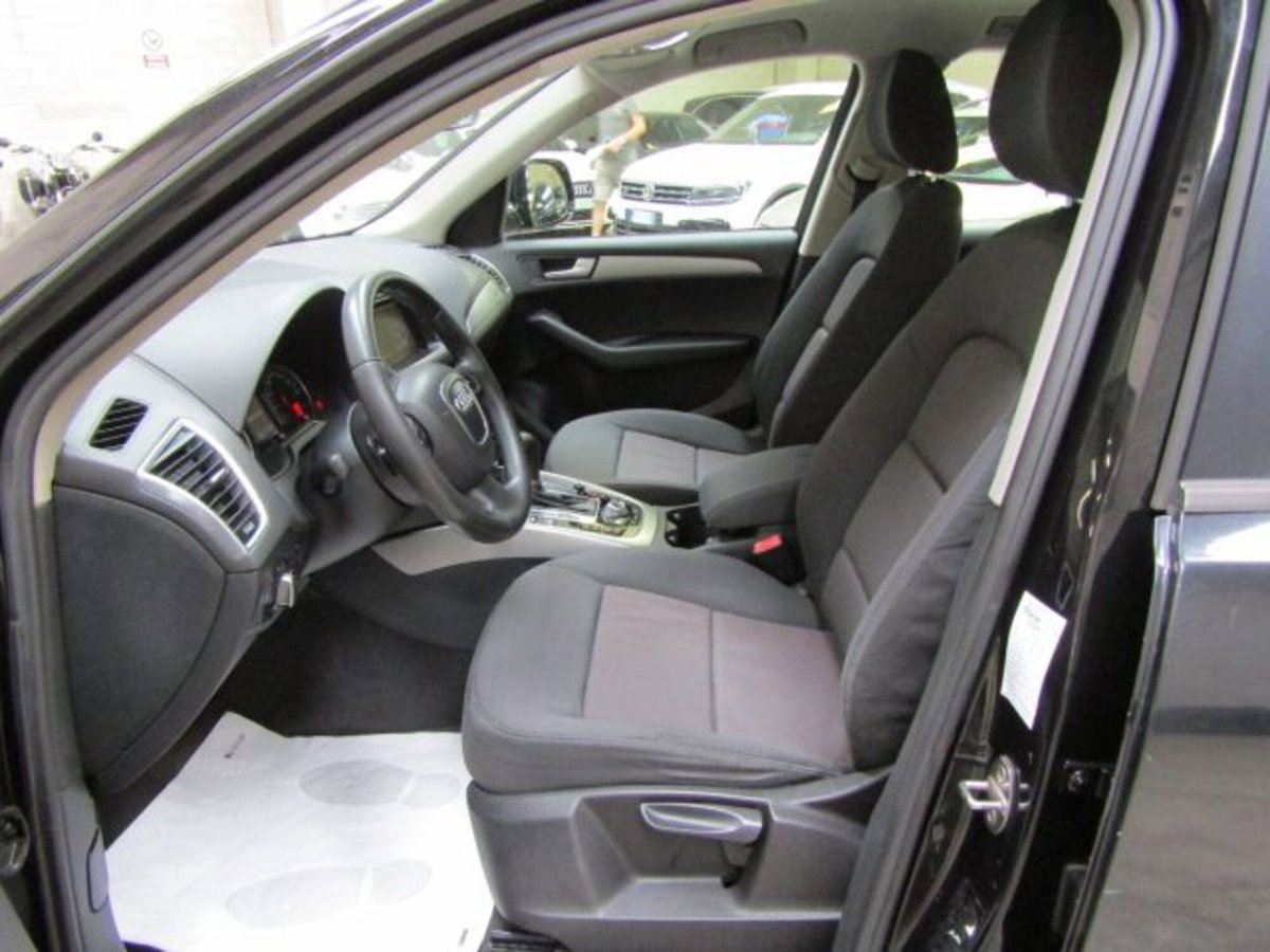 Audi Q5 2.0 TDI 170 CV quattro (8)