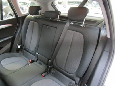 BMW X1 sDrive18i Advantage (11)