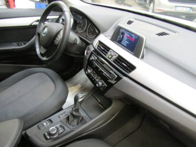 BMW X1 sDrive18i Advantage (15)