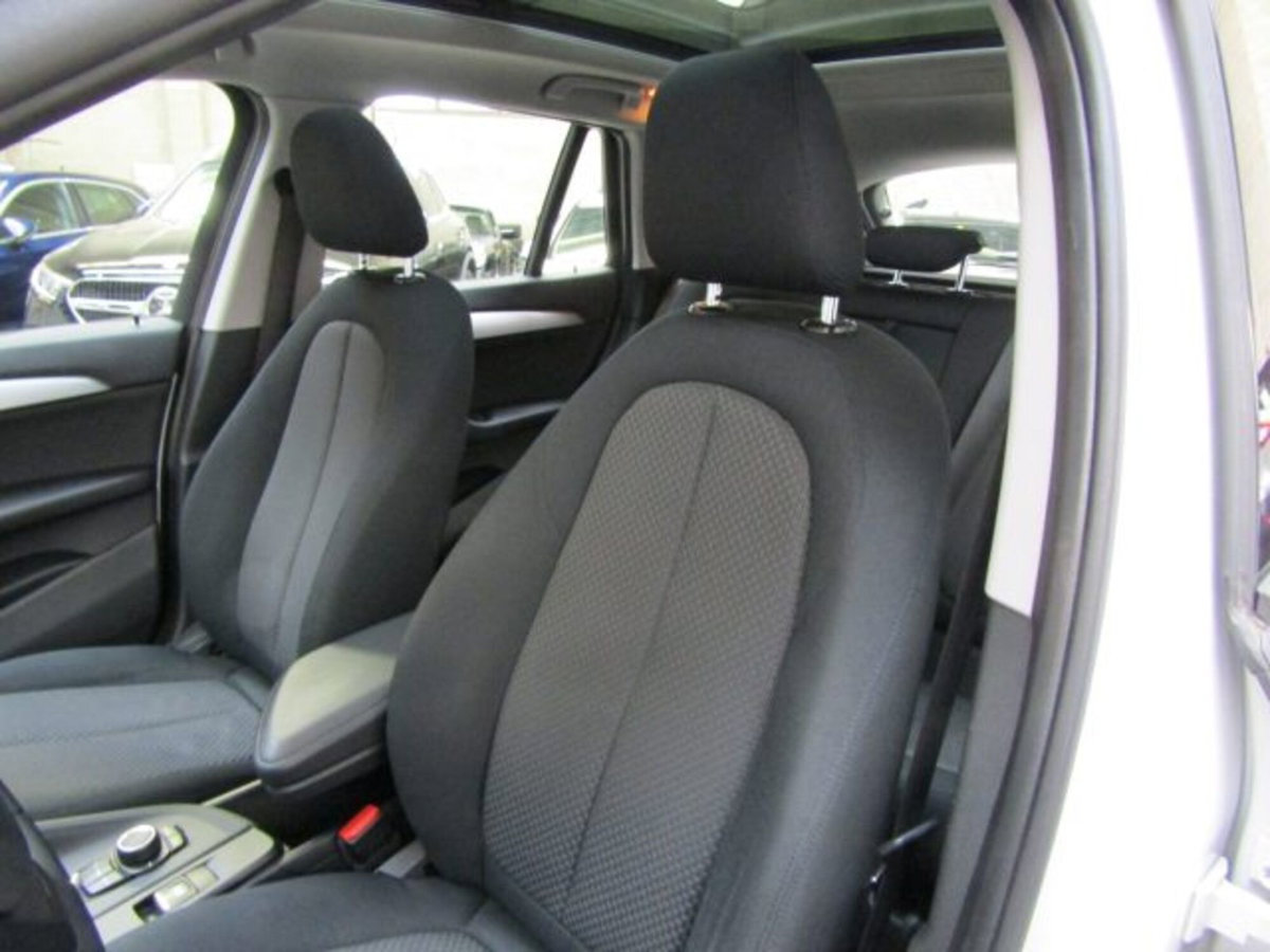 BMW X1 sDrive18i Advantage (9)