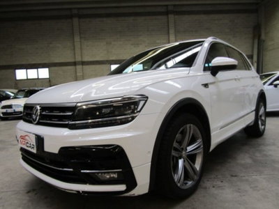 Volkswagen Tiguan 2.0 BiTDI SCR DSG 4MOTION Executive R-Line BMT usata