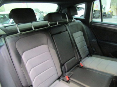 Volkswagen Tiguan 2.0 BiTDI SCR DSG 4MOTION Executive R-Line BMT (13)