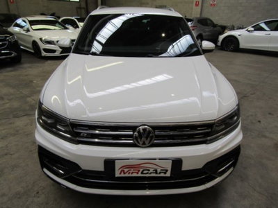 Volkswagen Tiguan 2.0 BiTDI SCR DSG 4MOTION Executive R-Line BMT (2)