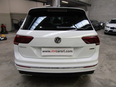 Volkswagen Tiguan 2.0 BiTDI SCR DSG 4MOTION Executive R-Line BMT (5)