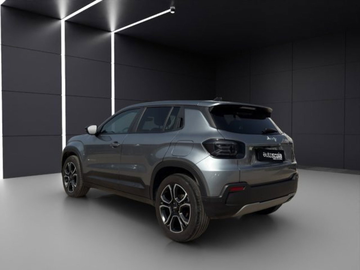 Jeep Avenger 1.2 turbo Summit fwd 100cv (3)