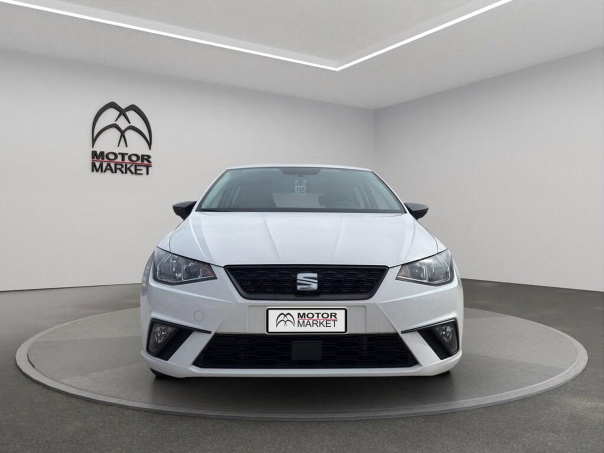 SEAT Ibiza 1.0 TGI 5 porte Reference (2)