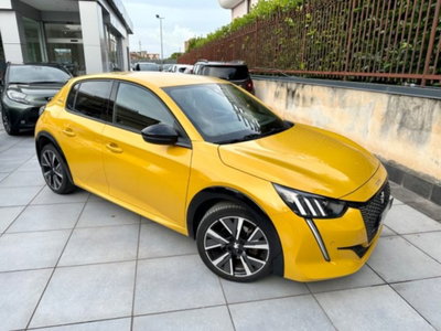 Peugeot 208 BlueHDi 100 Stop&Start 5 porte GT Line (2)