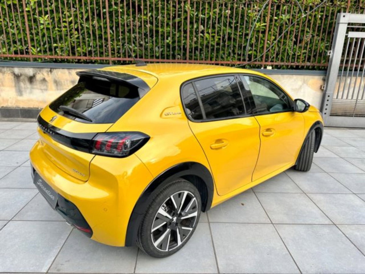 Peugeot 208 BlueHDi 100 Stop&Start 5 porte GT Line (7)