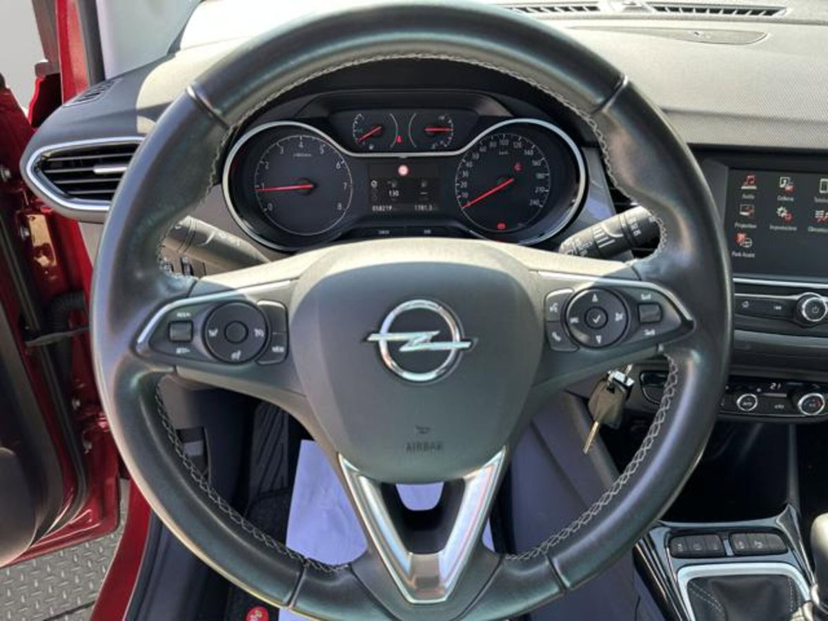 Opel Crossland 1.5 ecotec Elegance 110cv (8)