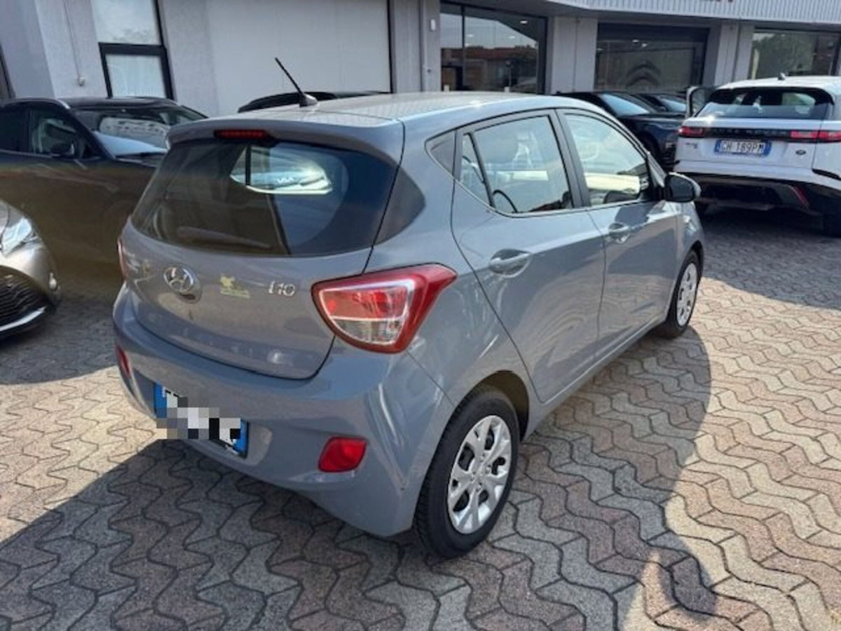Hyundai i10 1.0 MPI Advanced (5)