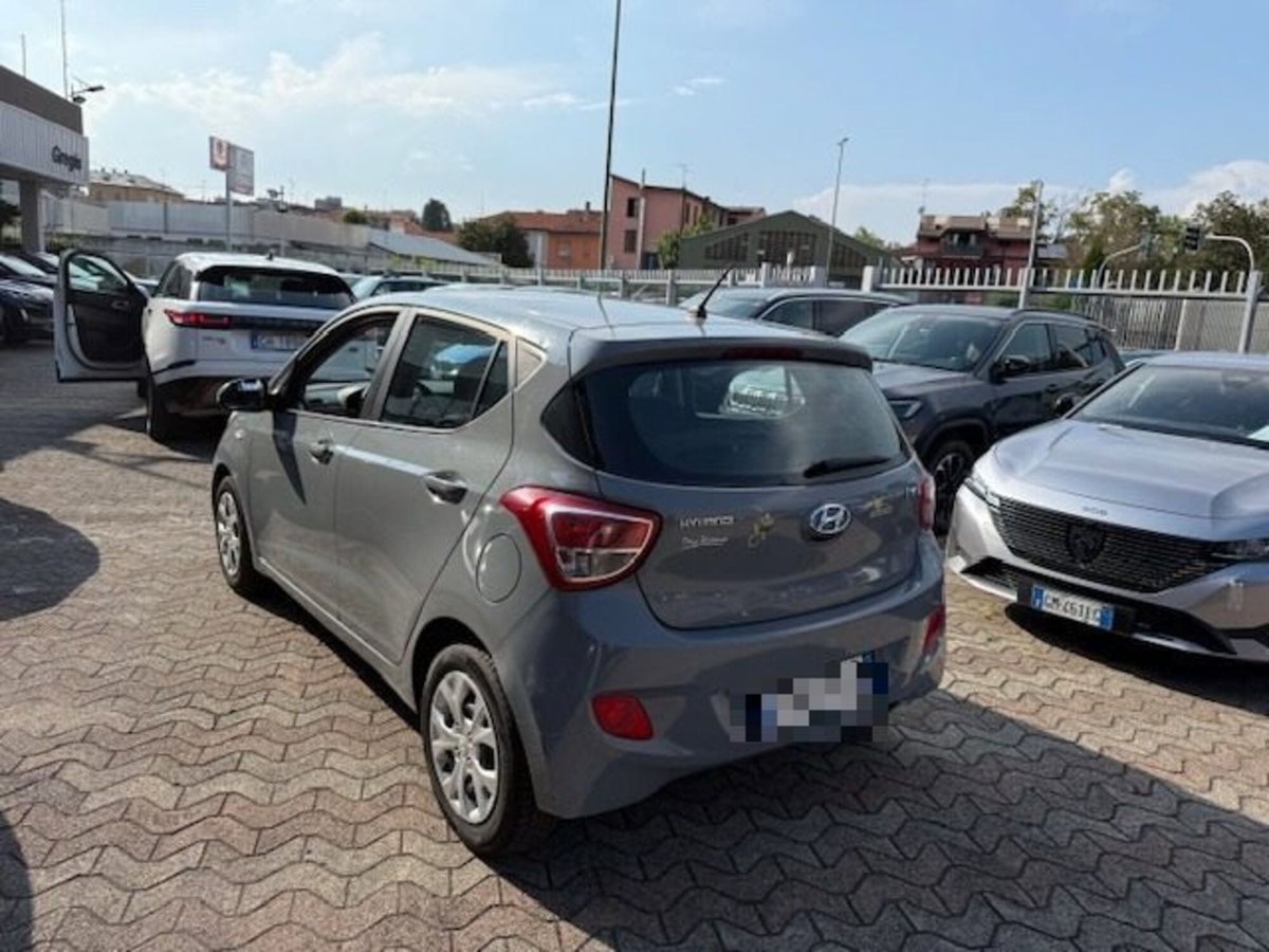 Hyundai i10 1.0 MPI Advanced (7)
