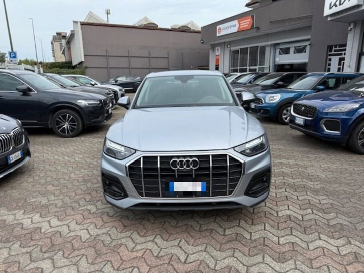 Audi Q5 35 TDI S tronic Business Advanced (2)