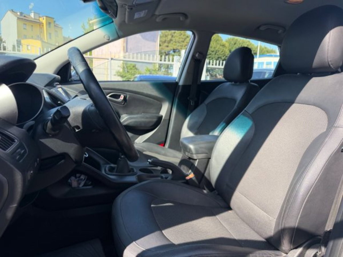Hyundai ix35 1.6 GDI 16V 2WD Classic (9)