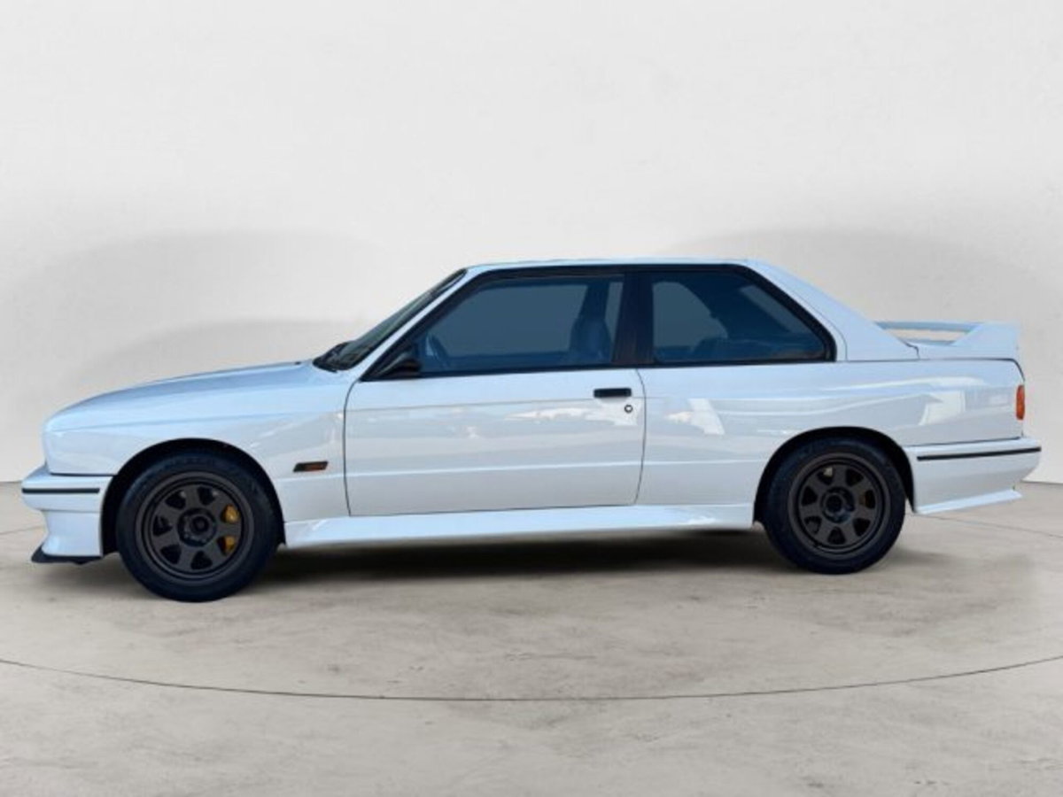 BMW Serie 3 M3 (2)