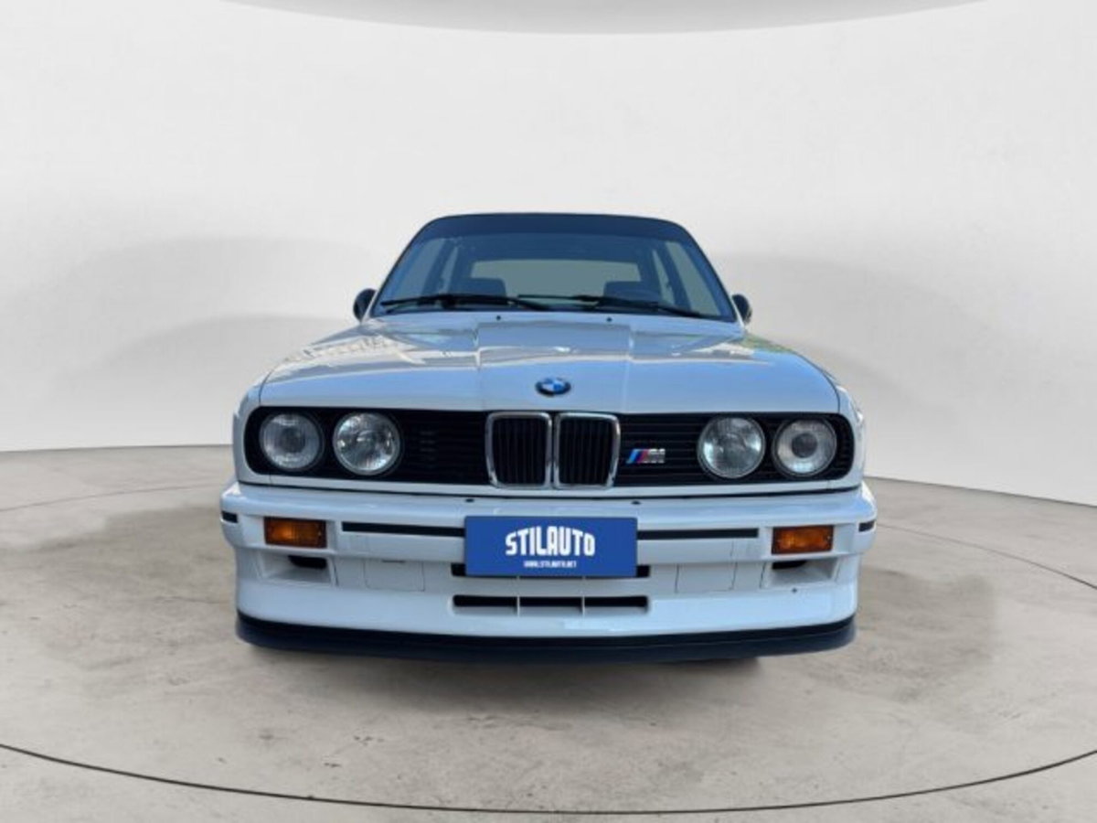 BMW Serie 3 M3 (7)
