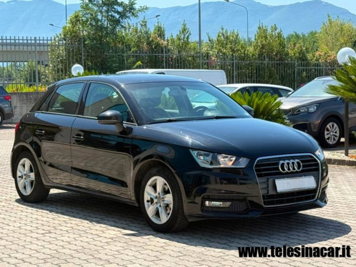 Audi A1 Sportback 1.4 TDI S tronic Sport (4)