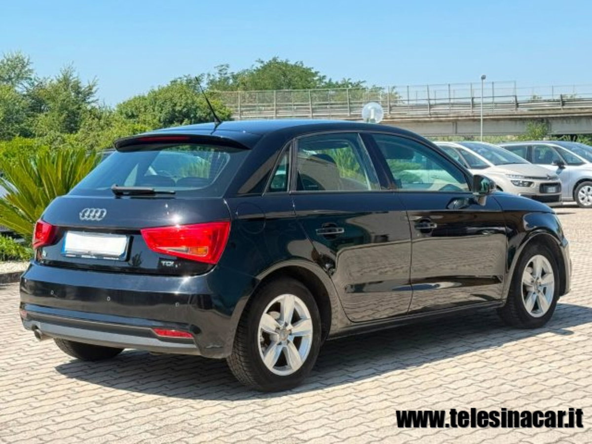 Audi A1 Sportback 1.4 TDI S tronic Sport (6)