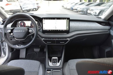Skoda Octavia Station Wagon 2.0 tdi Style 150cv dsg (10)