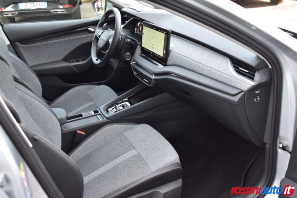 Skoda Octavia Station Wagon 2.0 tdi Style 150cv dsg (14)