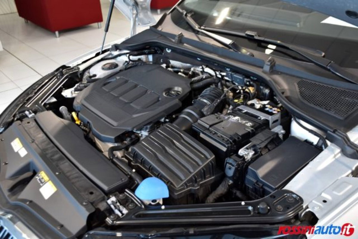 Skoda Octavia Station Wagon 2.0 tdi Style 150cv dsg (15)