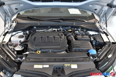 Skoda Octavia Station Wagon 2.0 tdi Style 150cv dsg (17)