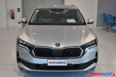 Skoda Octavia Station Wagon 2.0 tdi Style 150cv dsg (8)