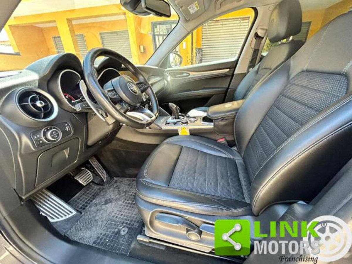 Alfa Romeo Stelvio Stelvio 2.2 Turbodiesel 190 CV AT8 Q4 Sprint (2)