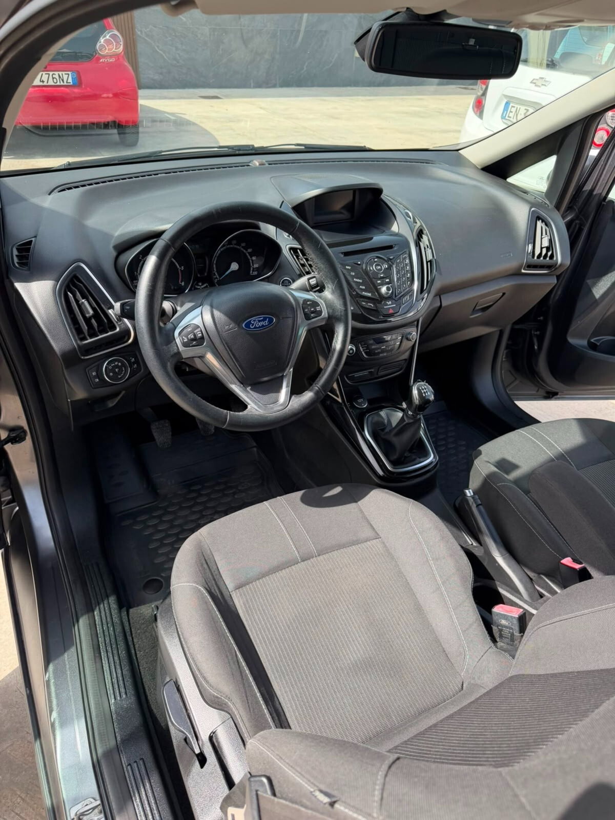 Ford B-Max B-Max 1.5 TDCi 75 CV Titanium (8)