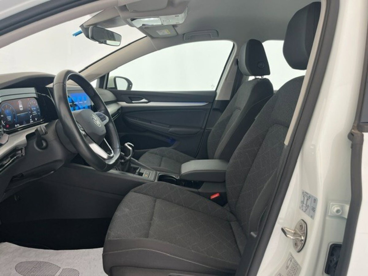 Volkswagen Golf 2.0 TDI SCR Life (9)