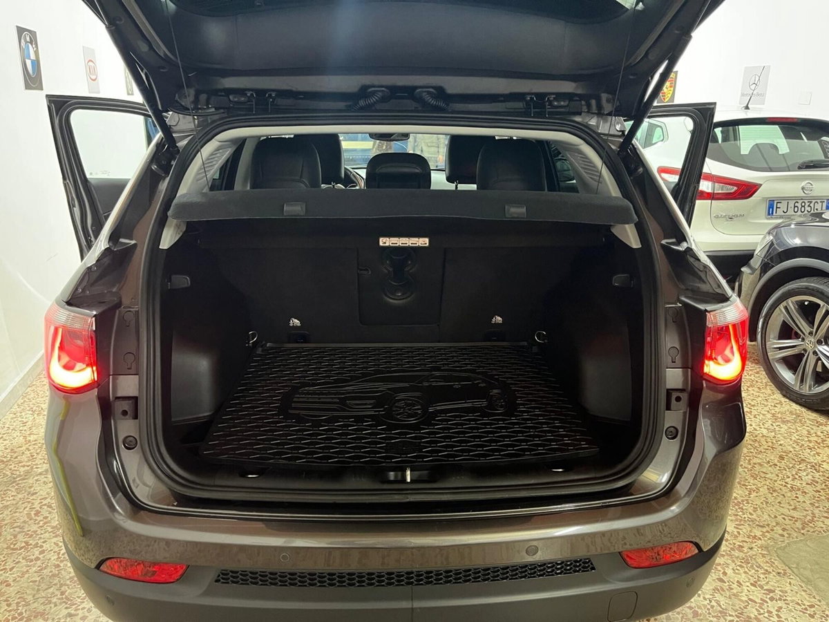 Jeep Compass 1.6 Multijet II 2WD Longitude (9)