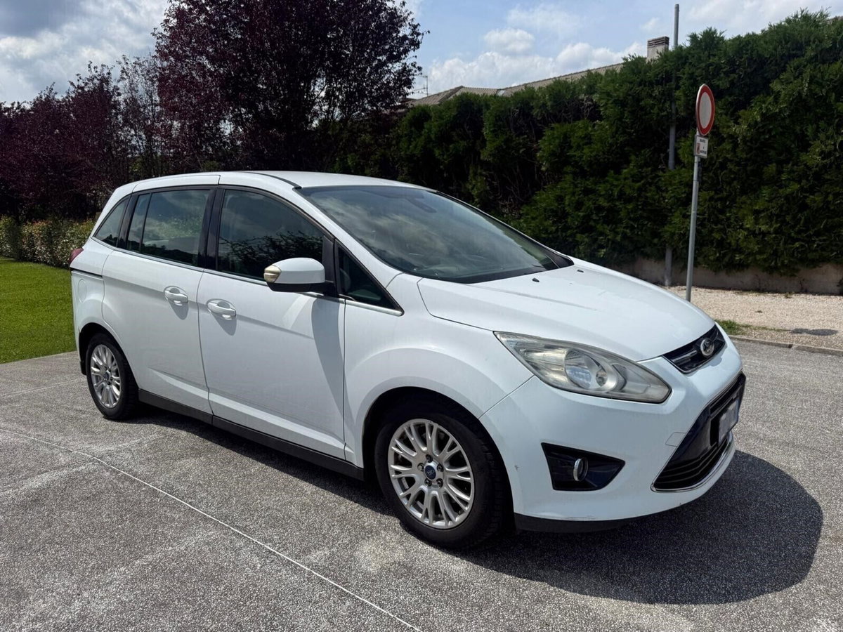 Ford C-Max 1.6 TDCi 115CV Titanium (2)