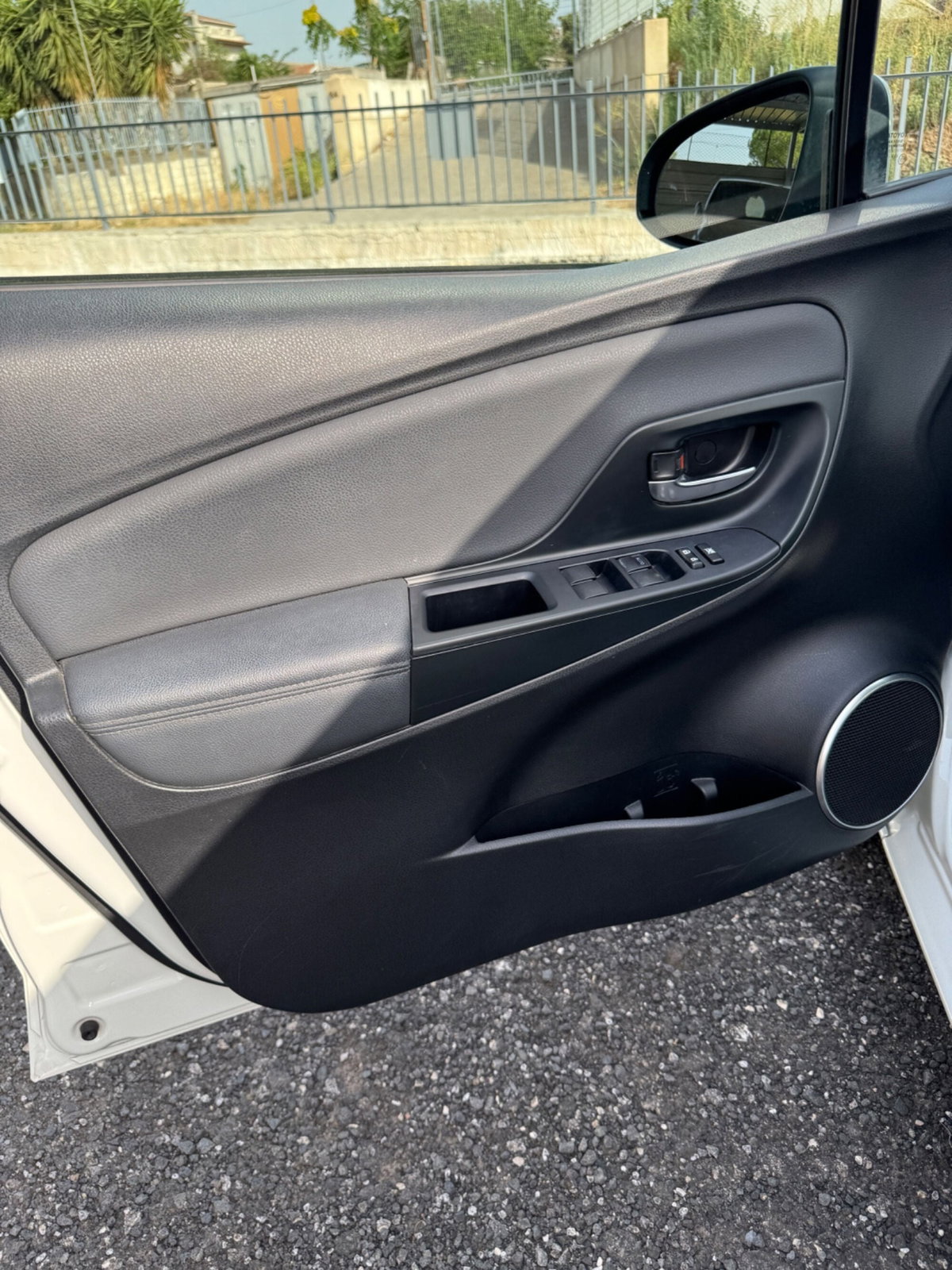 Toyota Yaris 1.5 Hybrid 5 porte Toyota Team (16)