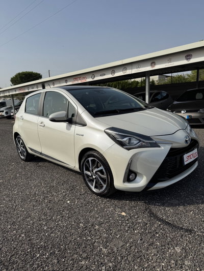 Toyota Yaris 1.5 Hybrid 5 porte Toyota Team (17)