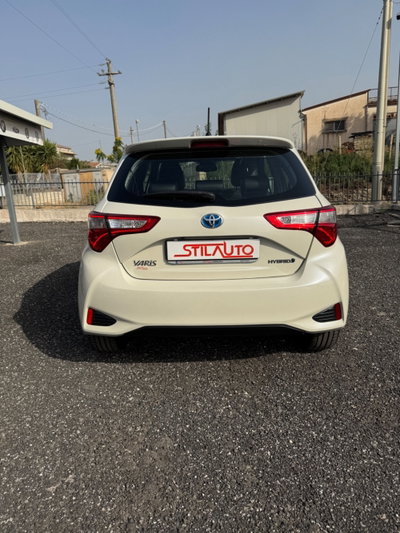 Toyota Yaris 1.5 Hybrid 5 porte Toyota Team (5)