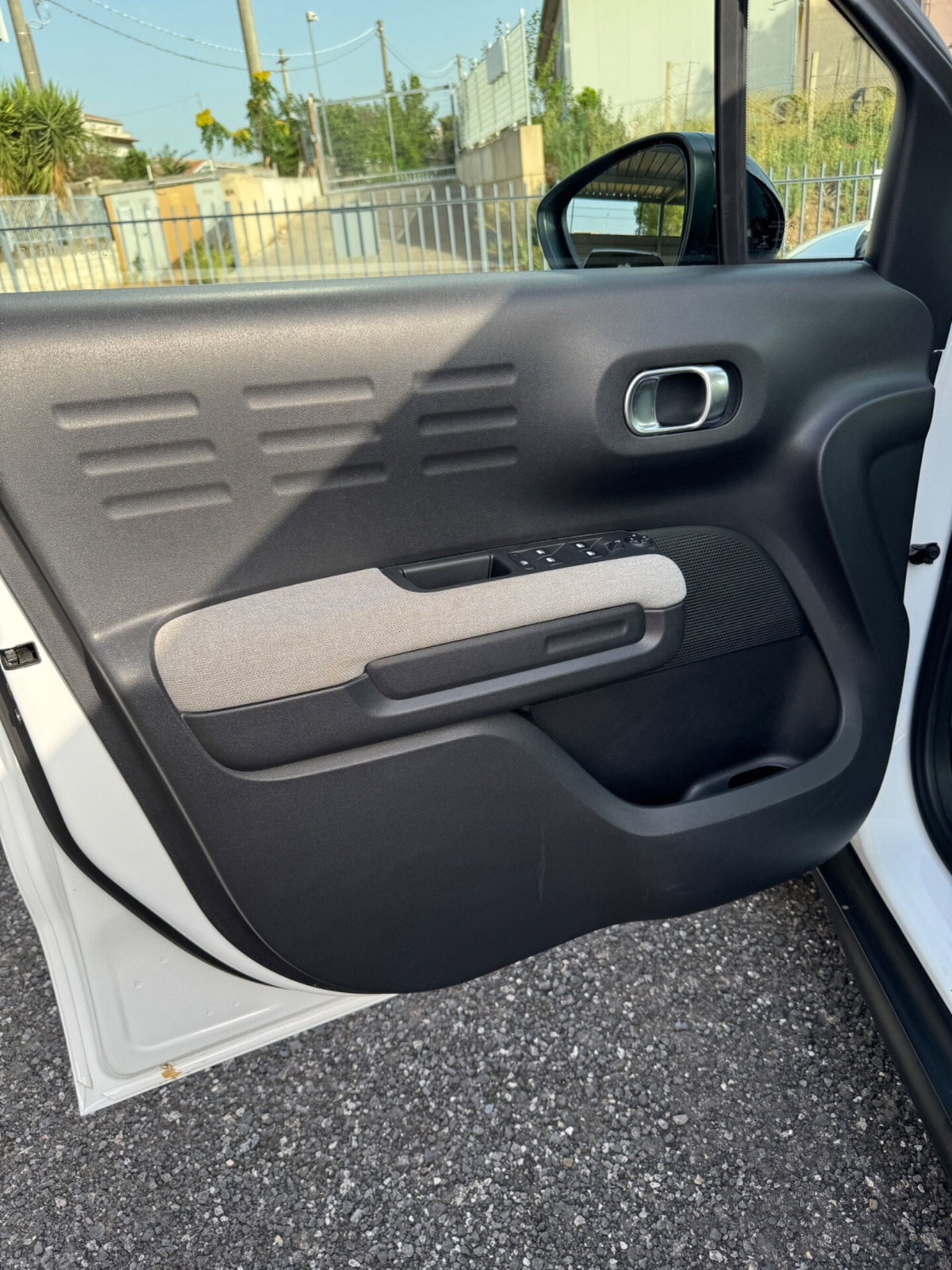 Citroen C3 Aircross BlueHDi 100 Shine (15)