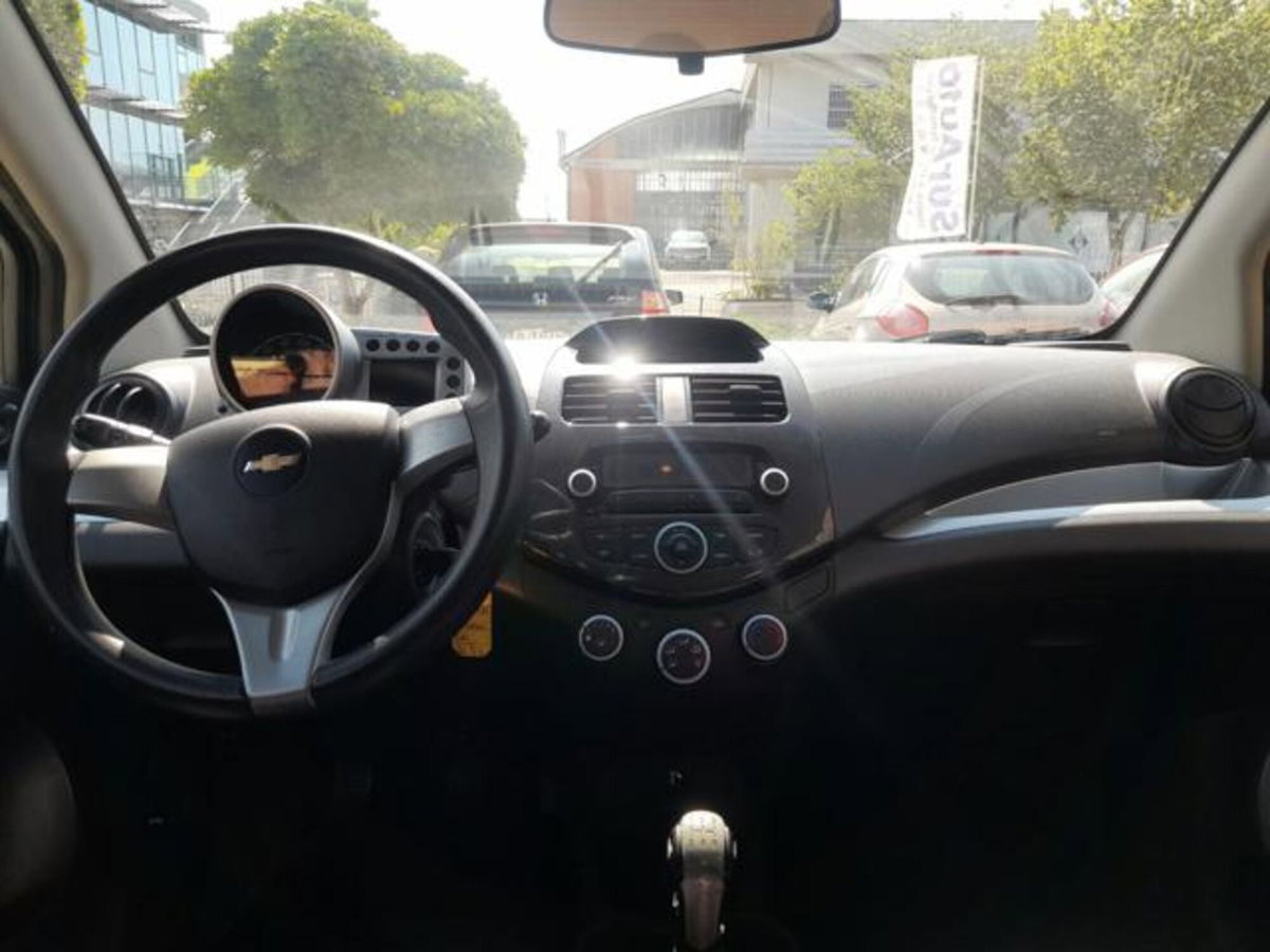 Chevrolet Spark 1.0 LS GPL (8)