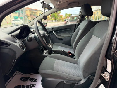 Ford Fiesta 1.2 82 CV 5 porte Titanium (15)