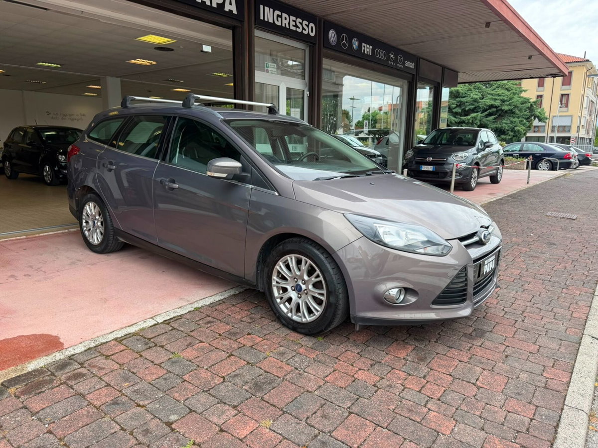 Ford Focus Station Wagon 1.6 TDCi 115 CV SW Titanium