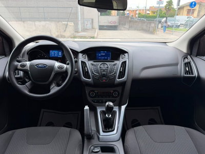 Ford Focus Station Wagon 1.6 TDCi 115 CV SW Titanium (11)