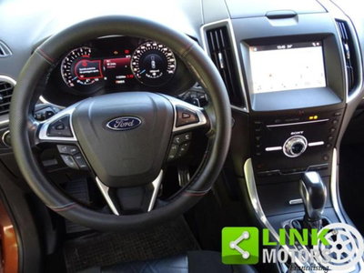 Ford Edge 2.0 TDCI 210 CV AWD S&S Powershift ST Line (13)