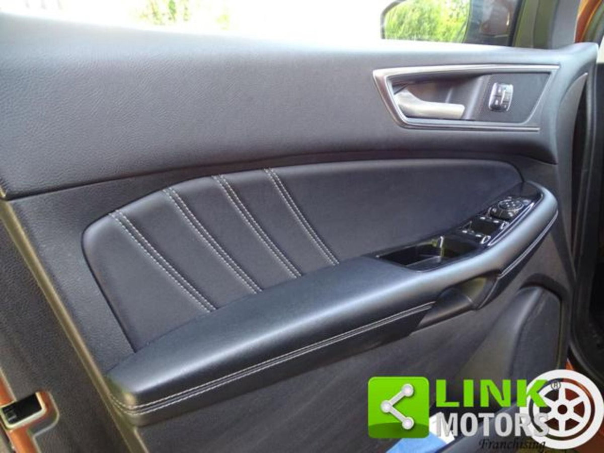 Ford Edge 2.0 TDCI 210 CV AWD S&S Powershift ST Line (20)
